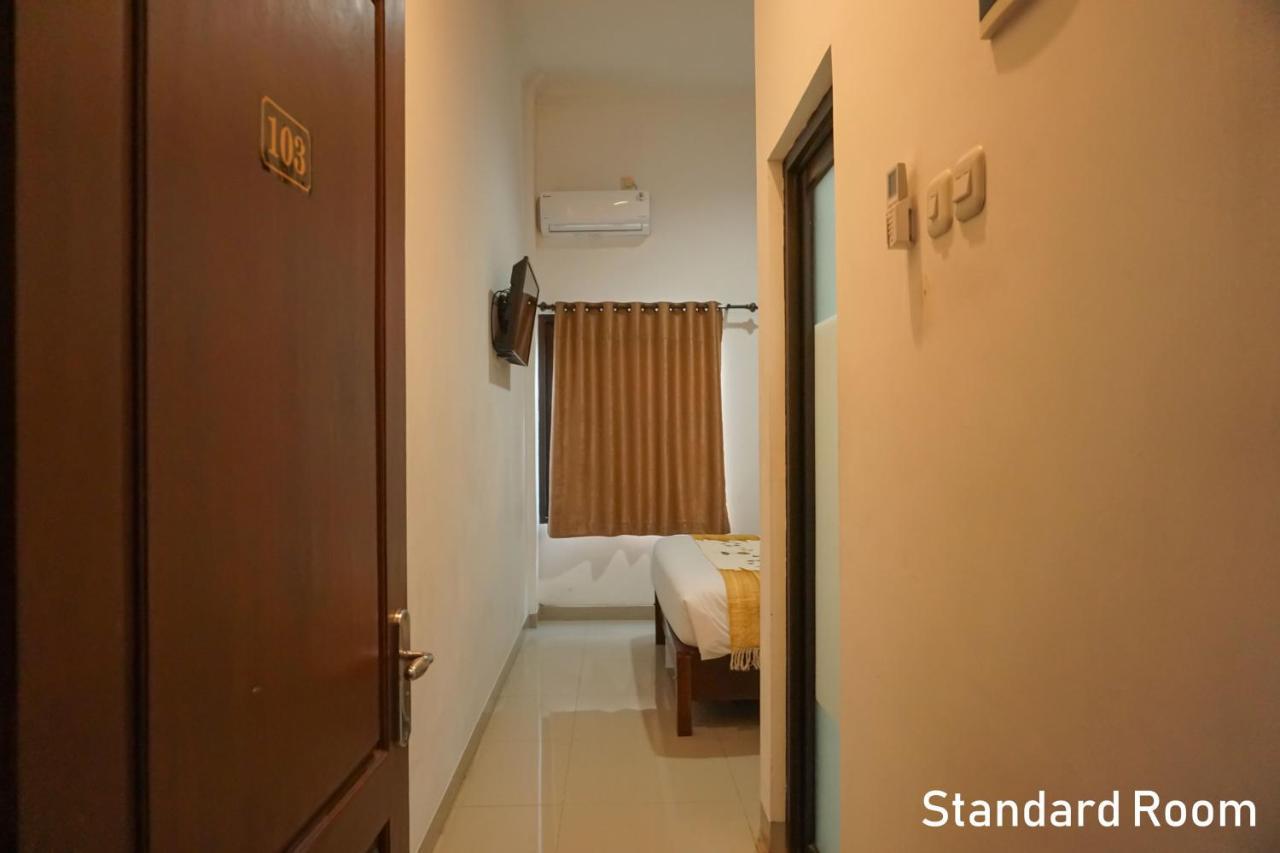 Al Ashri Inn By Urban Yogyakarta Eksteriør billede