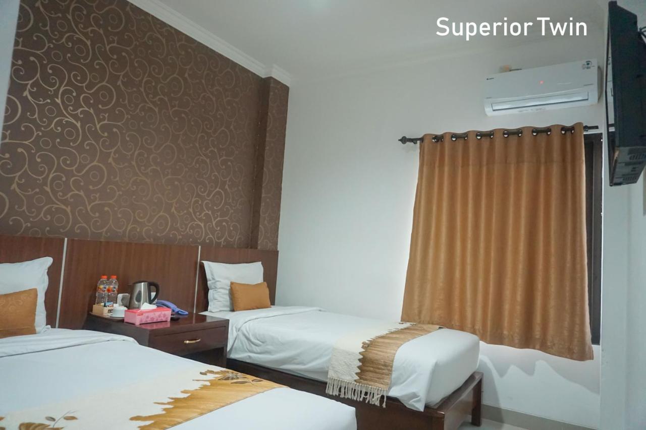 Al Ashri Inn By Urban Yogyakarta Eksteriør billede